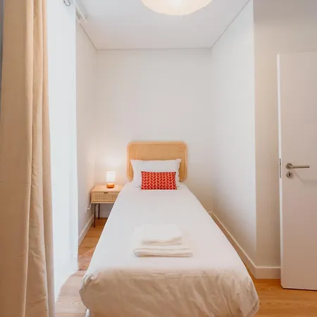 Orange House - Elegant Two-bedroom Rc E דירה